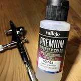 Лак Vallejo Premium Satin Varnish