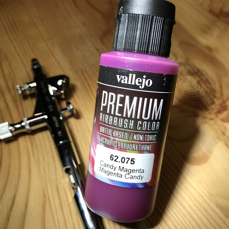 Краска Vallejo Premium Candy Magenta